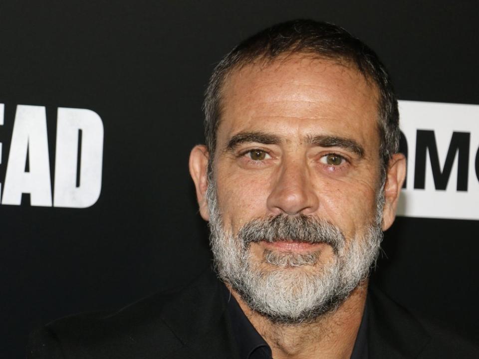 Jeffrey Dean Morgan absolvierte die Dreharbeiten zur letzten "The Walking Dead"-Staffel unter Schmerzen. (Bild: Tinseltown/Shutterstock.com)