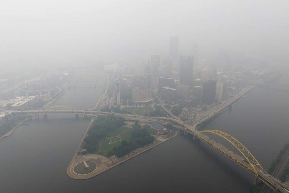 Haze from Canadian wildfires blankets the downtown Pittsburgh (AP)