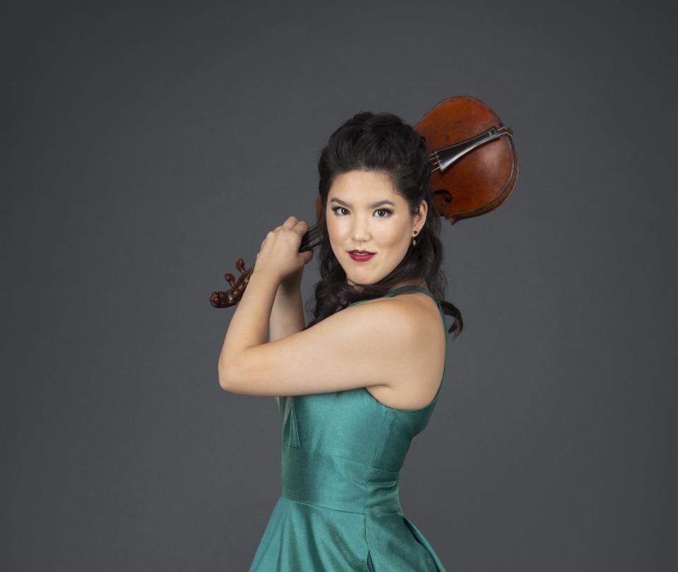Violinist Rachell Ellen Wong performs with the Milwaukee Symphony Orchestra during its Bach Fest in March 2024.