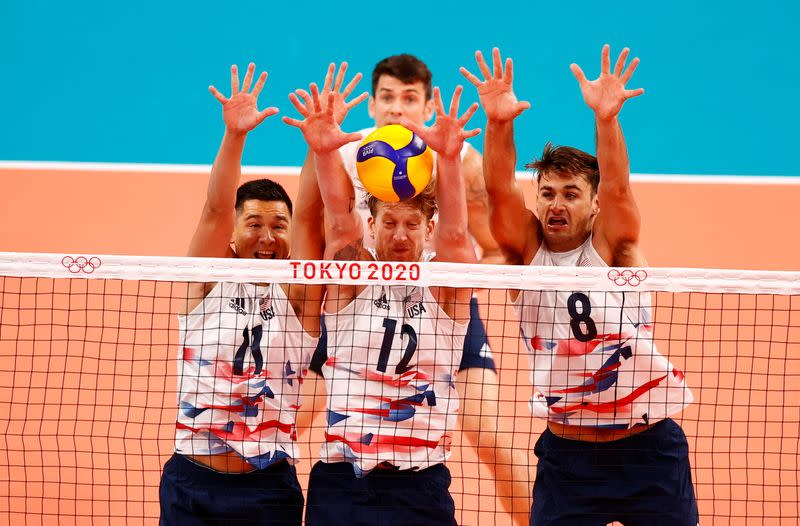 Volleyball - Men's Pool B - Brazil v United States