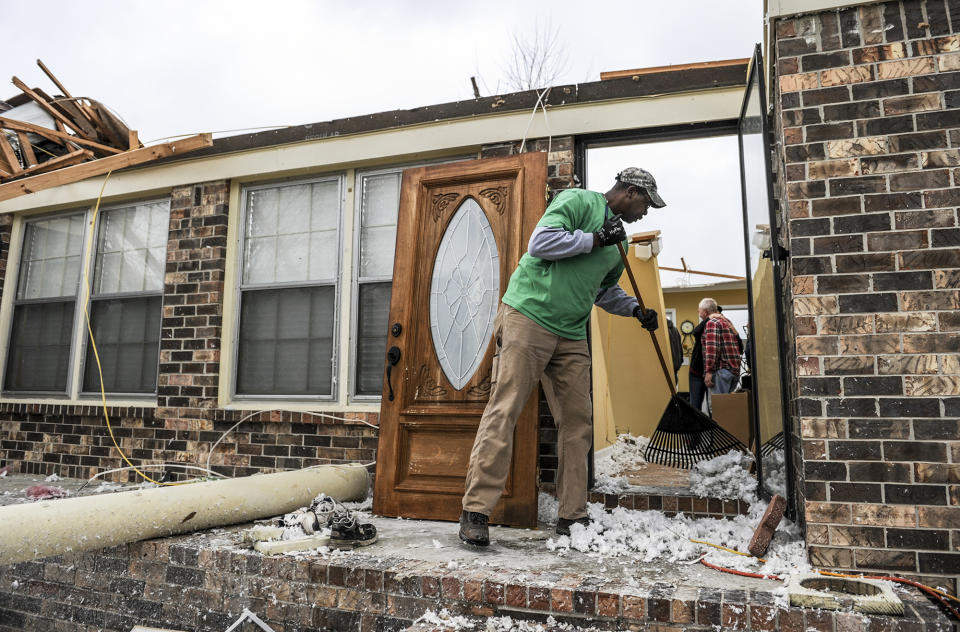 Nor’easter slams East Coast