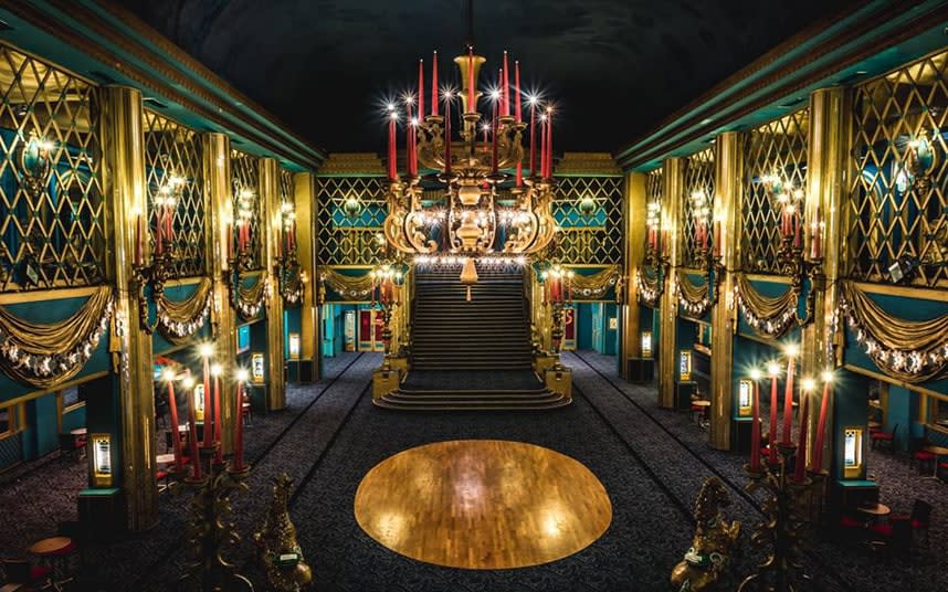 The velvet-bedecked Folies-Bergère plays host to a diverse roster of dramatic and musical talent