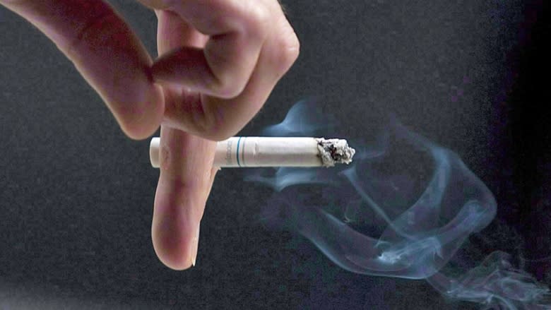 Close workplace smoking ban loopholes, advocacy group urges Alberta government