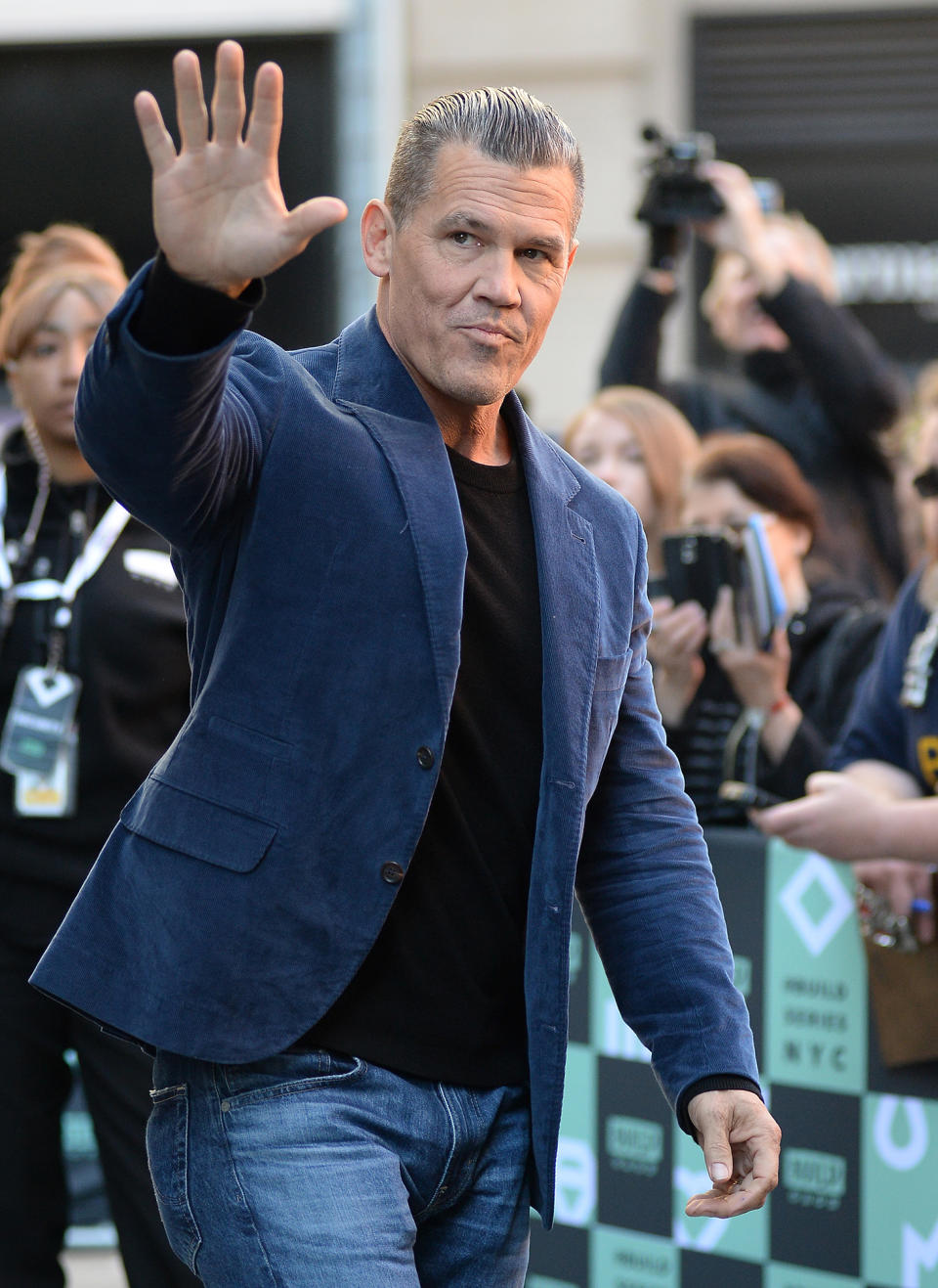 Josh Brolin Celebrates 5 Years of Sobriety by Getting Brutally Honest About a 'Drunk' Night Out