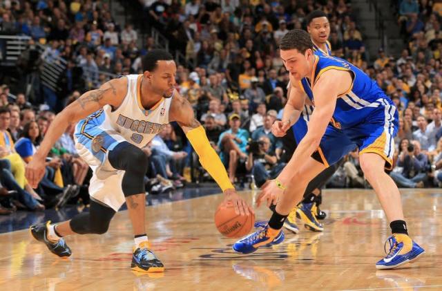 andre iguodala nuggets dunk