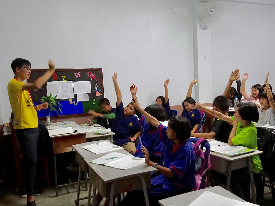 國北小泰陽服務隊以生動活潑的教學方式，讓泰國學生以多元化方式學習華語文。