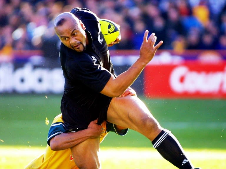 Hailed as rugby union's first global superstar, Jonah Lomu shot to international fame at the 1995 World Cup in South Africa, a year after becoming the youngest ever All Black at the age of 19 years and 45 days