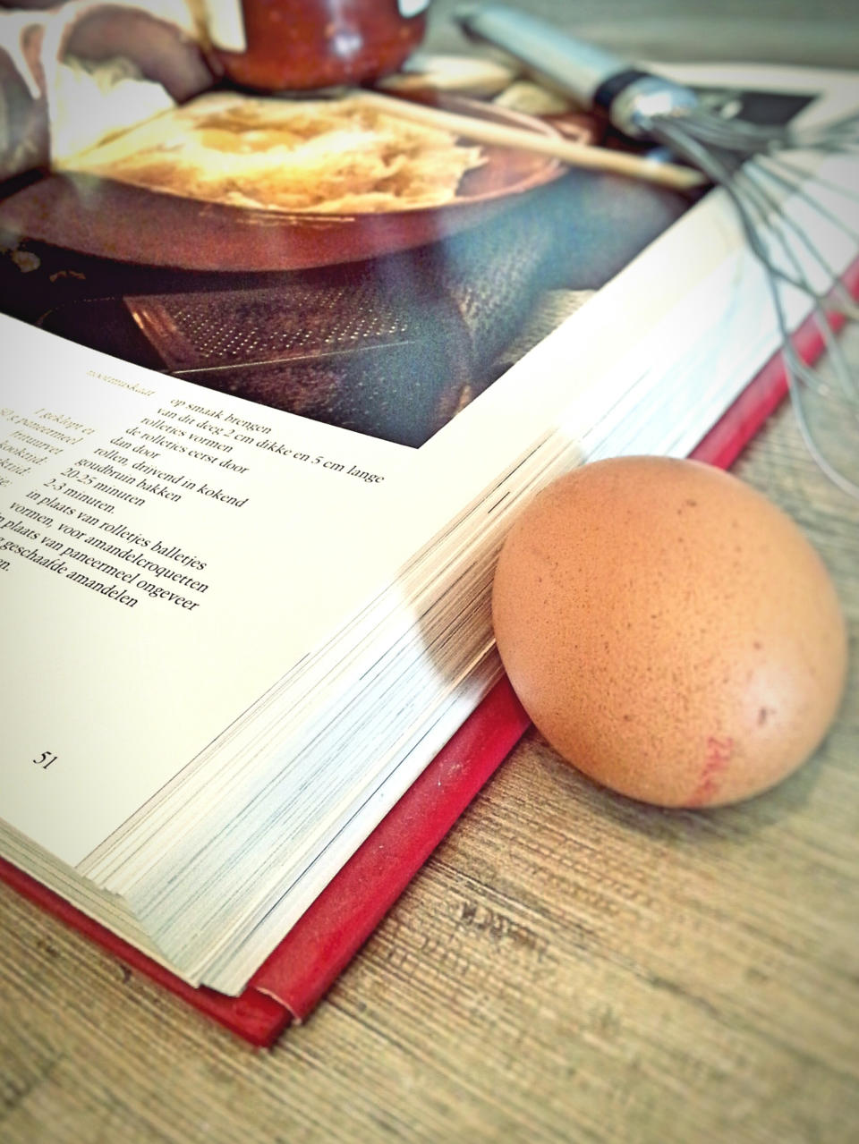 A cookbook and an egg.