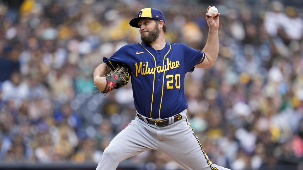 Wade Miley outduels Yu Darvish, Brewers top Padres 1-0 – FBC News