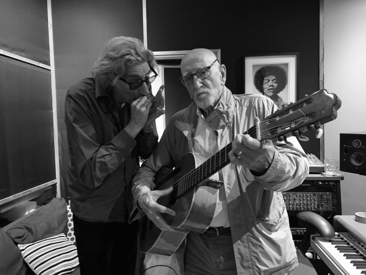 Alabama 3's Nick Reynolds and Dominic Chianese (Picture: Press)