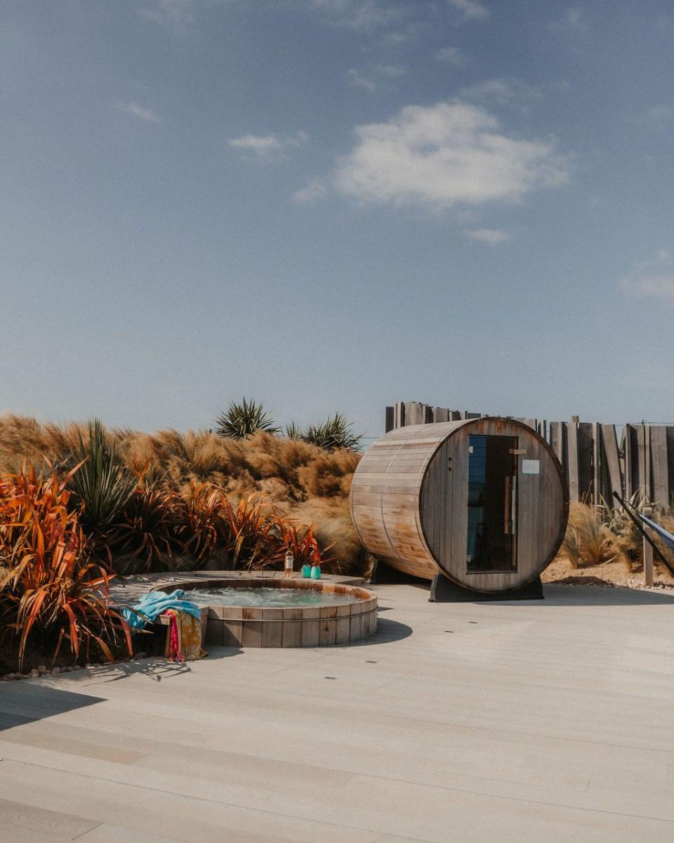 romantic breaks with hot tubs