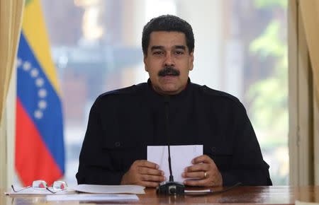 Venezuela's President Nicolas Maduro speaks during a meeting with ministers in Caracas, Venezuela September 15, 2017. Miraflores Palace/Handout via REUTERS