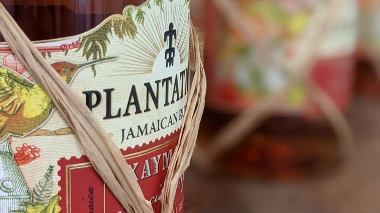 close view of Plantation rum bottle