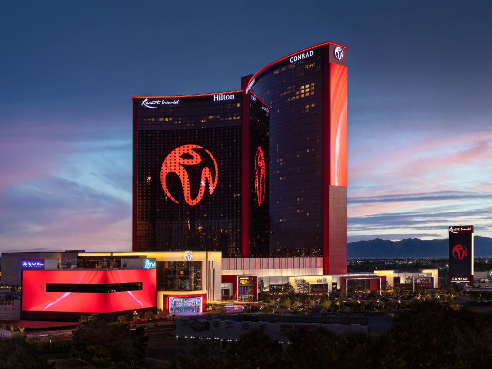 resorts world las vegas how to book online 