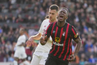 Bournemouth's Luis Sinisterra reacts after missing a chance to score during the English Premier League soccer match between Bournemouth and Manchester United, at The Vitality Stadium in Bournemouth, England, Saturday, April 13, 2024. (AP Photo/Kirsty Wigglesworth)