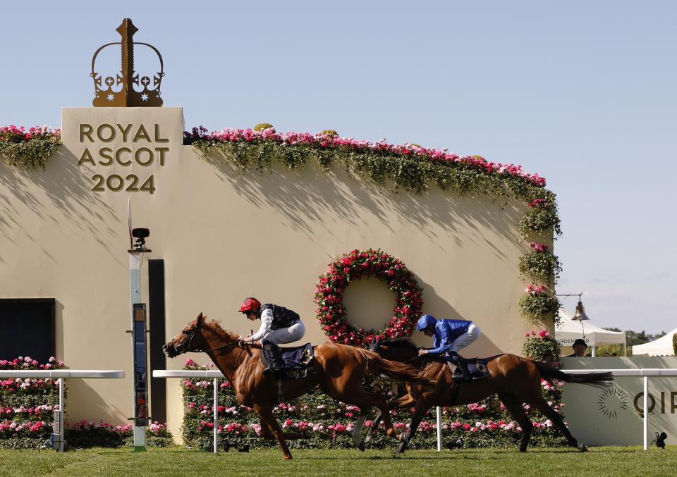 Horse Racing - Royal Ascot 2024 - Ascot Racecourse, Ascot, Britain - June 20, 2024 Kyprios ridden by Ryan Moore winsa the 16:25 Gold Cup ahead of Trawlerman ridden by William Buick Action Images via Reuters/Andrew Couldridge