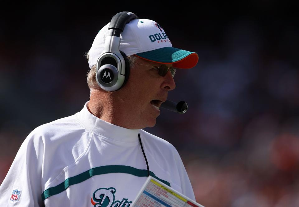 CLEVELAND - OCTOBER 14:  Head Coach of the Miami Dolphins Cam Cameron looks on at the game against the Cleveland Browns during the NFL game at Cleveland Browns Stadium October 14, 2007 in Cleveland, Ohio.  (Photo by Andy Lyons/Getty Images)