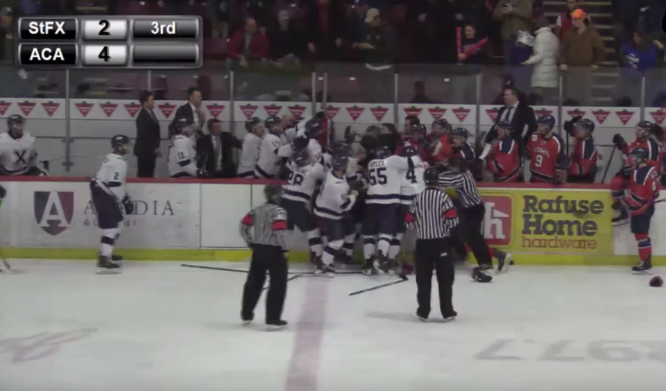 Players from Acadia and StFX throw down in a wild brawl that’ll surely lead to plenty of suspensions.