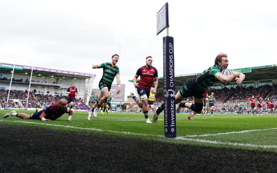 George Hendy dives over in the corner to score a fine try against Munster