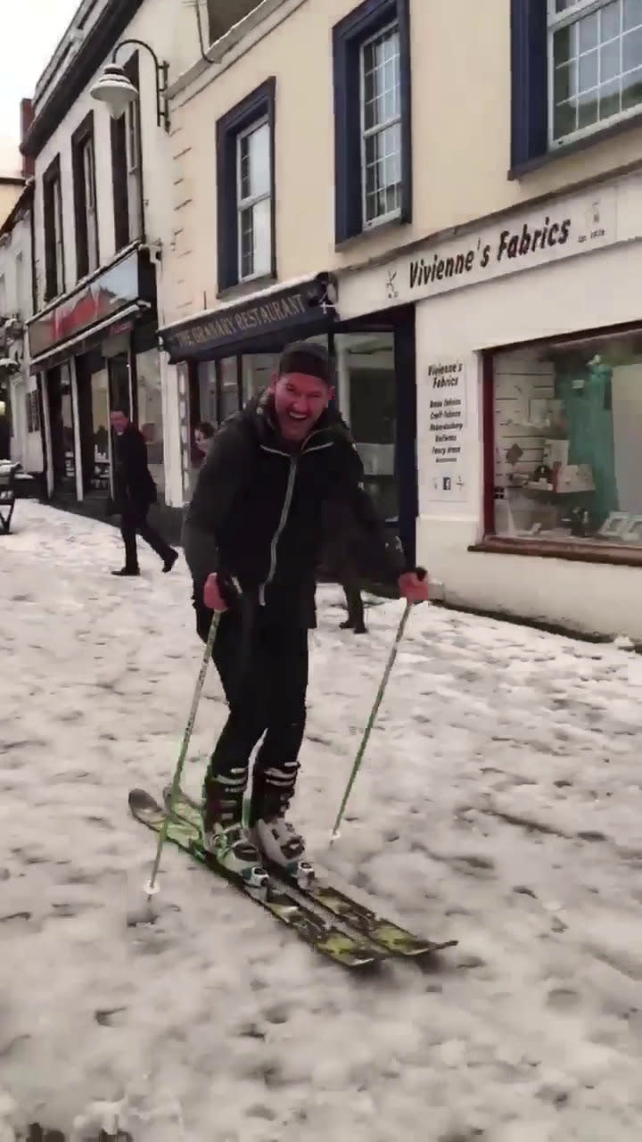 <em>Olly Danning practiced his ski skills in Wadebridge, Cornwall (Picture: SWNS)</em>