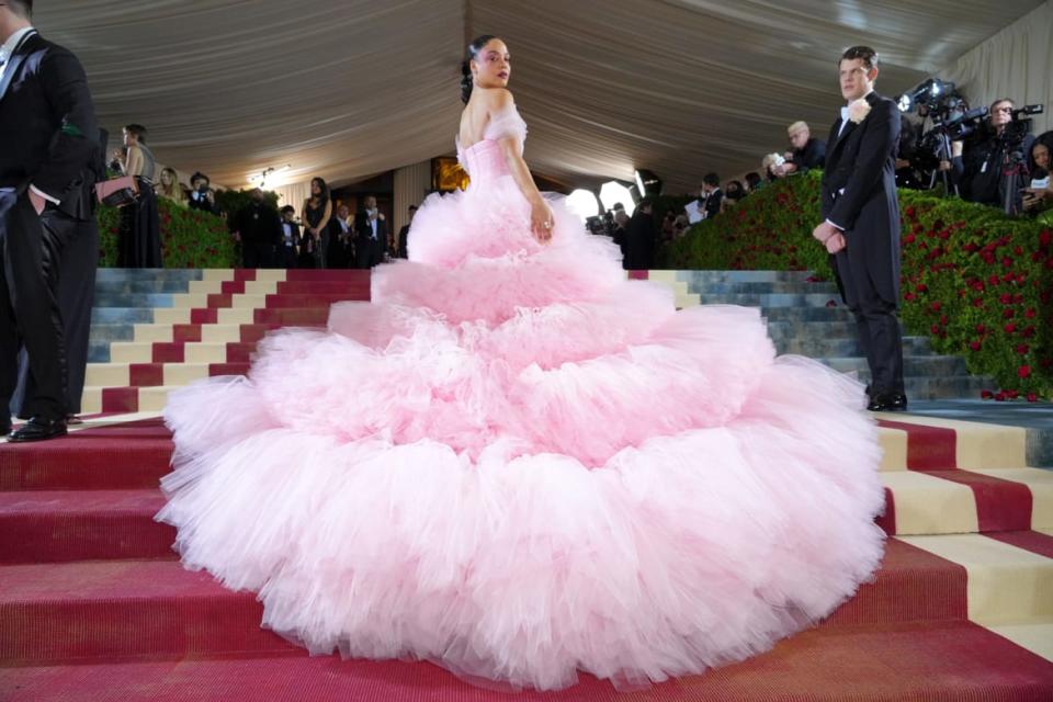 <div class="inline-image__caption"><p>Tessa Thompson is bringing it in cotton candy pink tutu tulle by Carolina Herrera, accented with thigh high velvet pink boots.</p></div> <div class="inline-image__credit">Kevin Mazur/MG22/Getty</div>