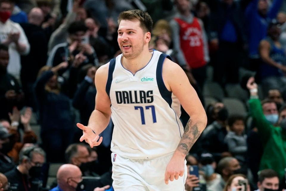 RAPTORS-MAVERICKS (AP)