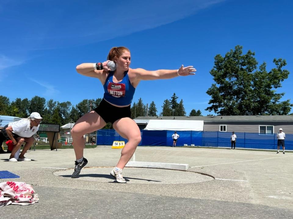 Sarah Mitton shattered her previous Canadian women's shot put record on Saturday with a throw of 20.33 metres at the national championships in Langley, B.C. (@Devin_Heroux/Twitter - image credit)