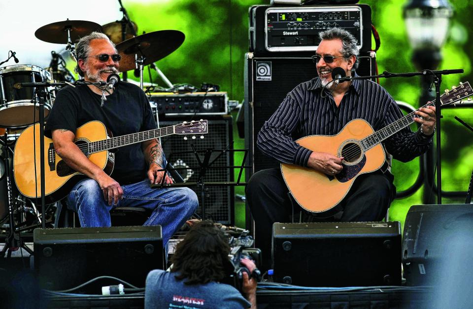 David Bromberg (right) and Jorma Kaukonen, founding member of Jefferson Airplane and member of Hot Tuna, perform together at the inaugural Bromberg's Big Noise in 2010. Bromberg is among the musical luminaries who have performed at the Philadelphia Folk Festival.