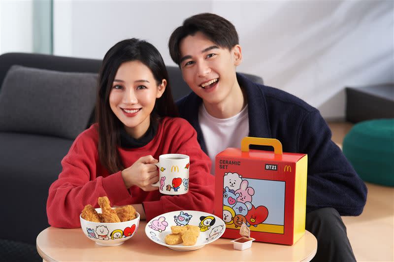 台灣麥當勞與LINE FRIENDS全球著名IP BT21攜手推出「BT21陶瓷餐具三件組」將正式開賣。（圖／品牌業者提供）