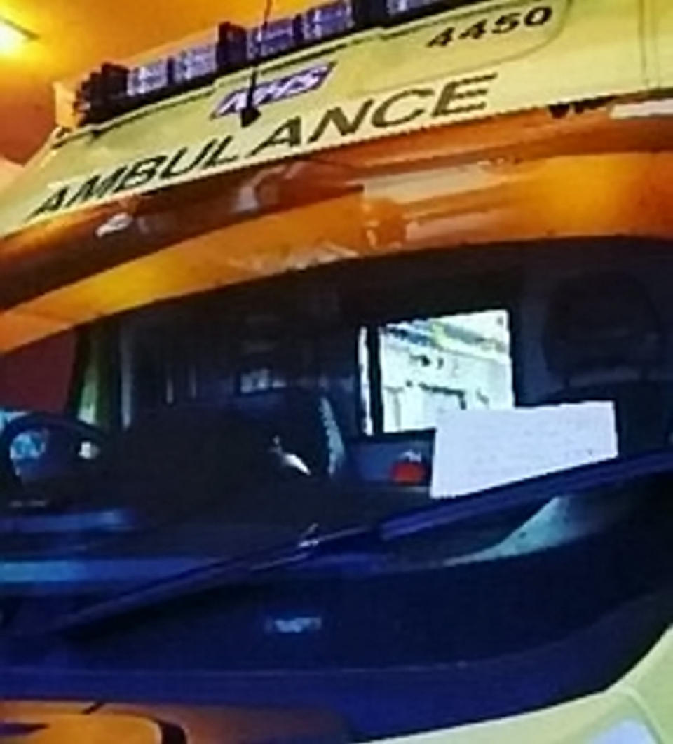 <em>Note: Crews found the furious note, left while they were treated the patient, on their ambulance (Pictures: SWNS/West Midlands Ambulance Service)</em>