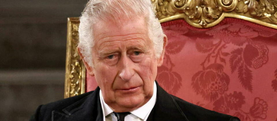 De nouvelles pièces britanniques, frappées du portrait du roi Charles III, seront bientôt en circulation au Royaume-Uni.  - Credit:HENRY NICHOLLS / POOL / AFP