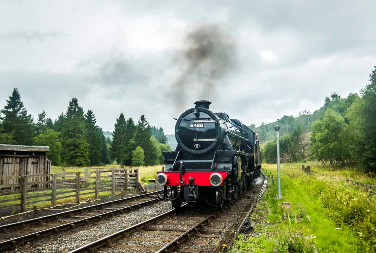 The 5428 LMS Black 5 locomotive on the North Yorkshire Moors railway (Danny Lawson/PA) (PA Archive)