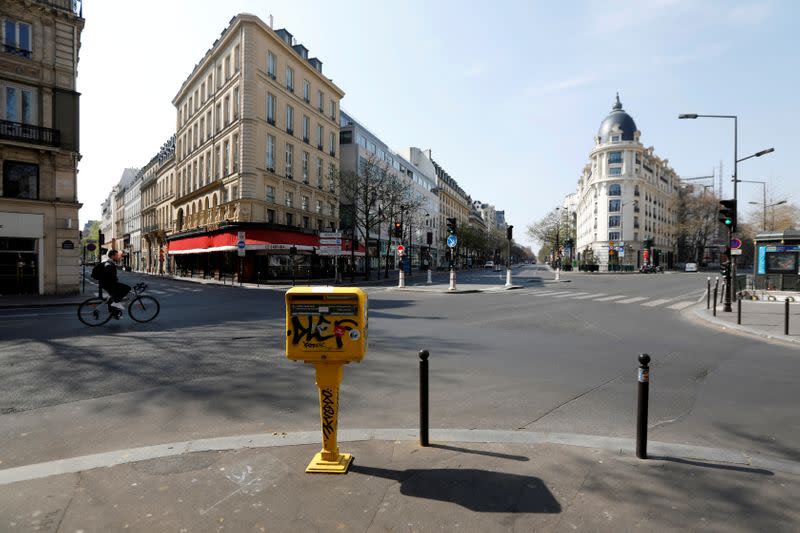 FILE PHOTO: Contrast of Paris during and after the lockdown due to the coronavirus disease outbreak