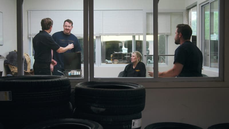 From somewhat controversial comedian Shane Gillis comes "Tires," a six-episode comedy set in an incompetently managed an auto repair shop, now streaming on Netflix. Netflix/dpa