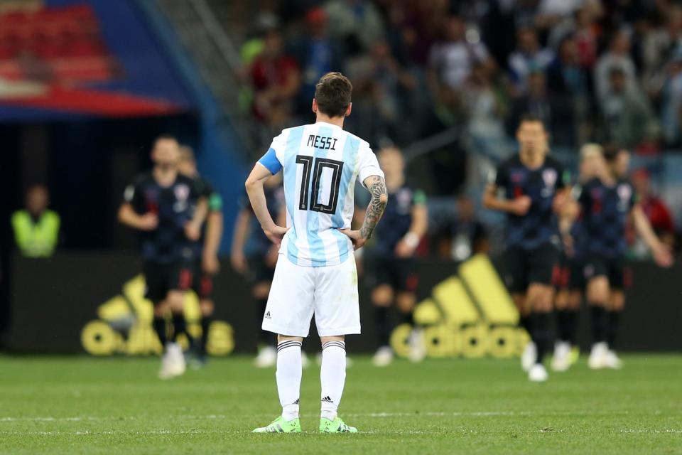 Lionel Messi look on