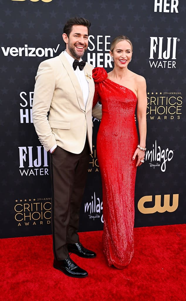 <p>John Krasinski & Emily Blunt</p>