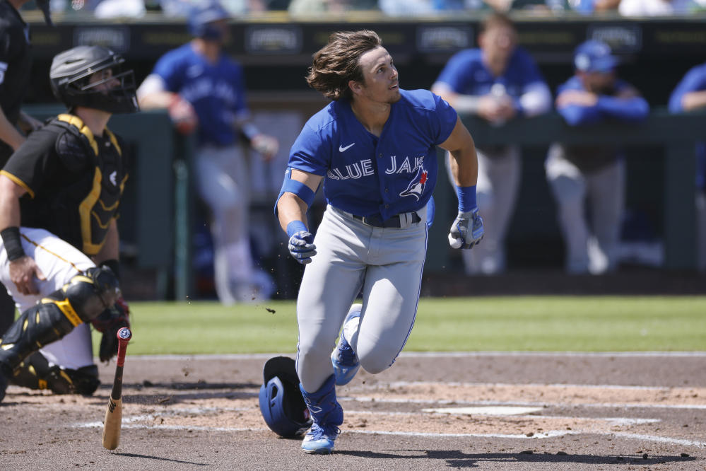 Blue Jays celebrate Canada Day by thumping Rays