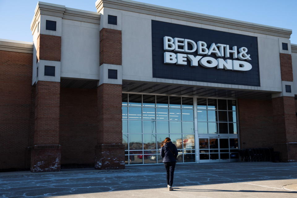 A customer walks into a Bed Bath & Beyond store in Novi, Michigan, U.S., January 29, 2021. REUTERS/Emily Elconin