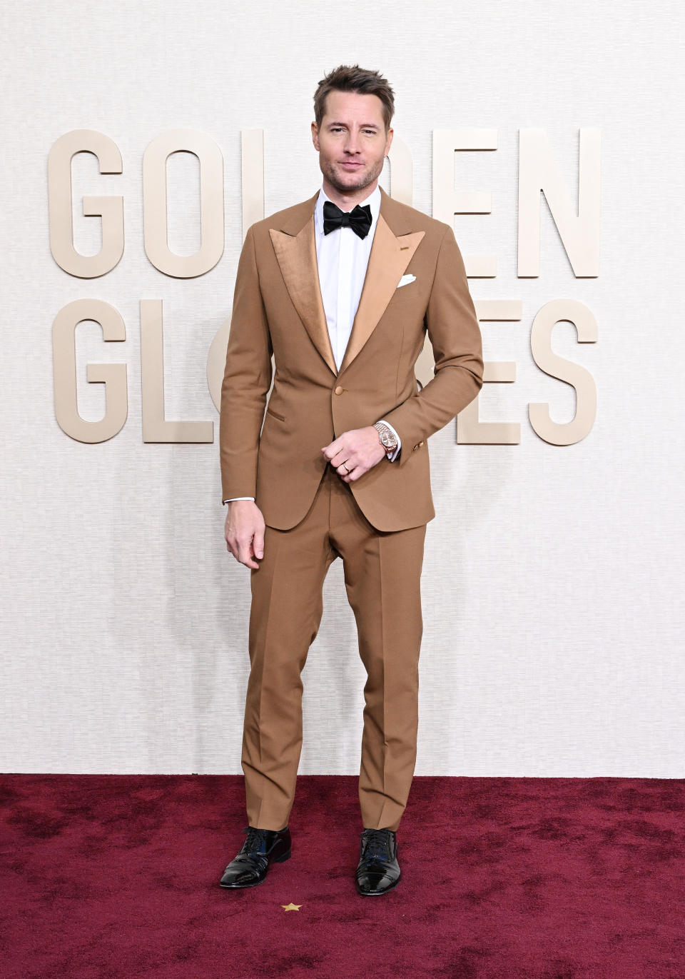 Justin Hartley at the 81st Annual Golden Globe Awards in Beverly Hills on Jan. 7, 2023.