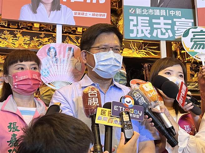 民進黨新北市長參選人林佳龍今直言，華春瑩說法是自曝其短，被當笑話再看。（李奇叡攝）