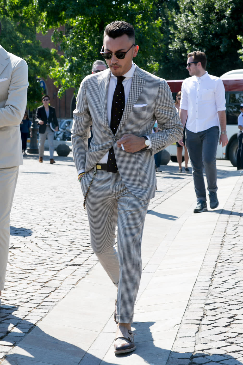 menswear fitted suit