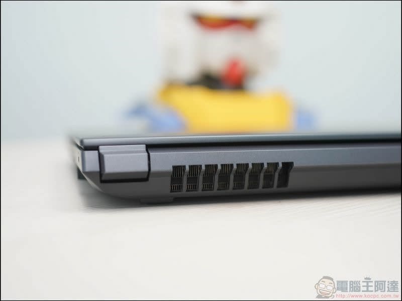 CJSCOPE SX-570 RX開箱 給你筆電體積、桌機效能的超值創作者筆電