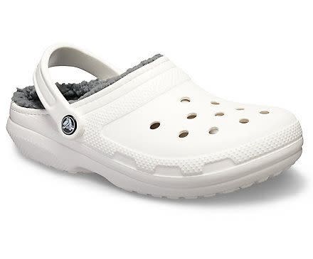  (Crocs)