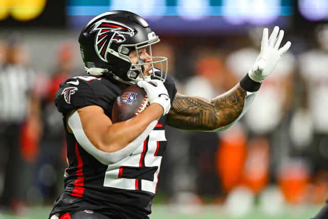 Could Falcons' Tyler Allgeier Be Most Impactful Rookie RB?