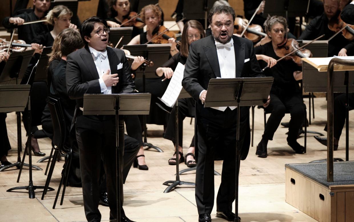 Iván Ayón-Rivas & Ramón Vargas sing Il proscritto - Russell Duncan Photography