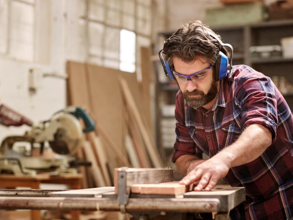 carpenter woodshop building