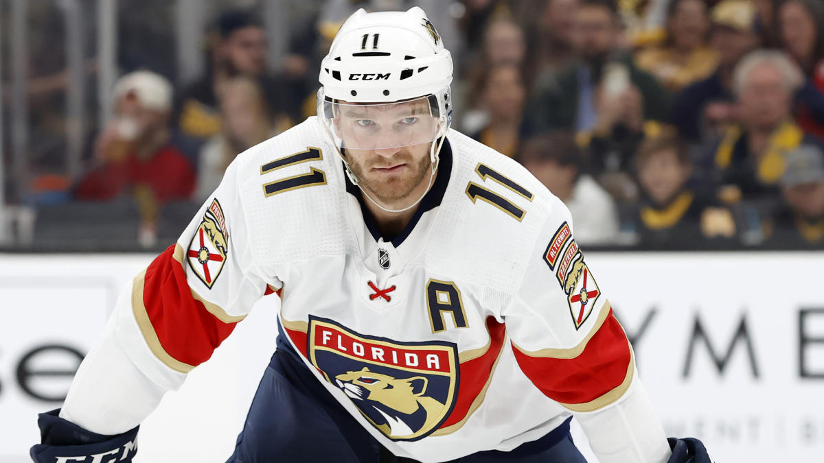 Panthers' Jonathan Huberdeau Signs Long-Term Extension