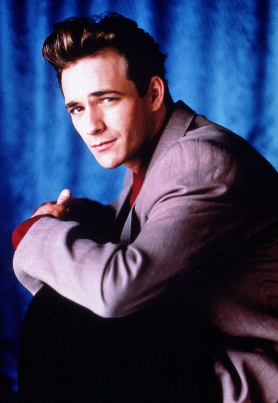 Remembering Luke Perry's Life in Photos