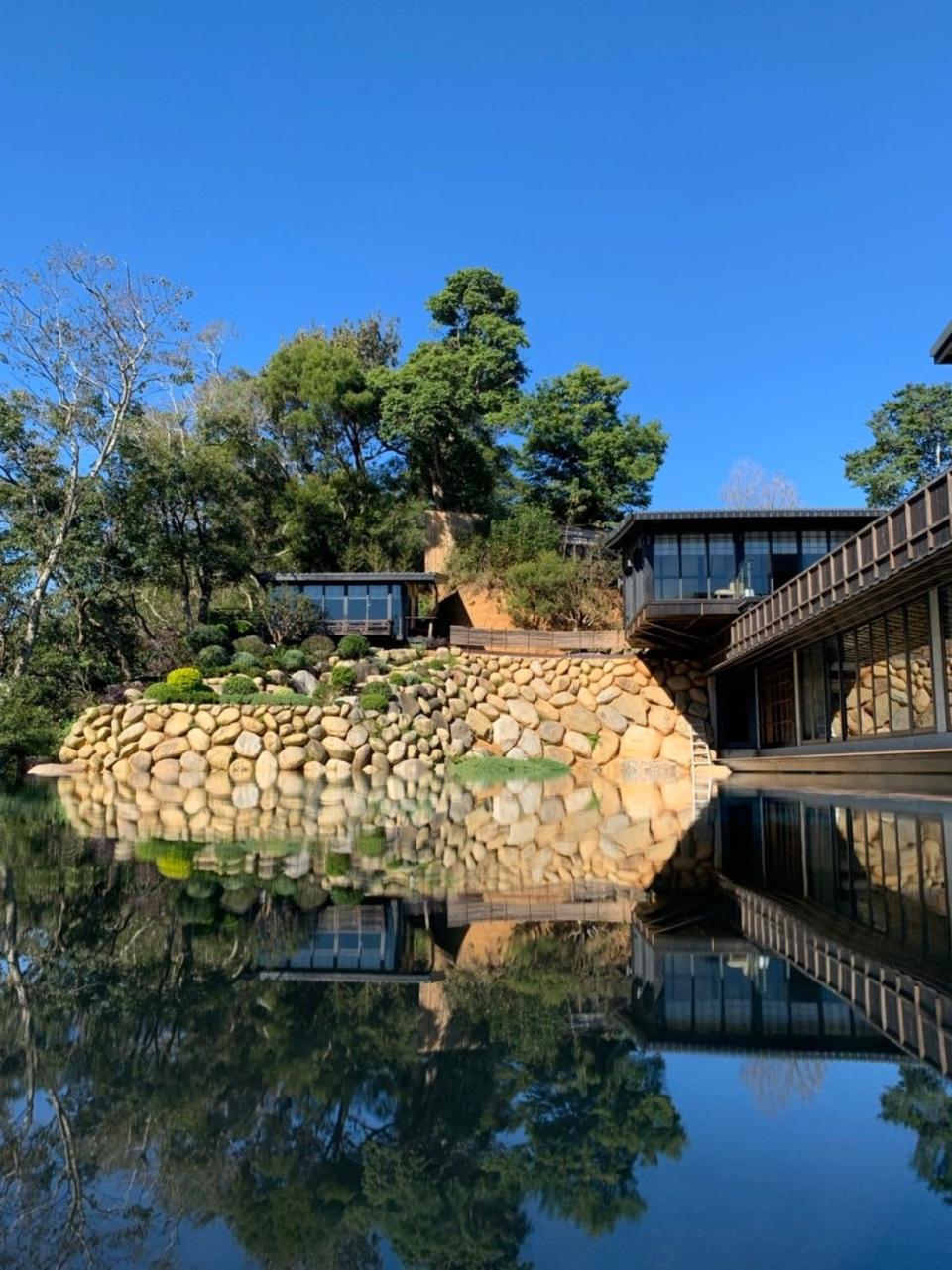 佔地千坪，入內除了可感受寬廣視野，更可體驗日式庭園的優雅美學 以上 FB@飛花落院