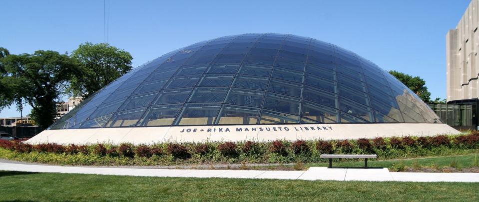 The Joe and Rika Mansueto Library at the University of Chicago